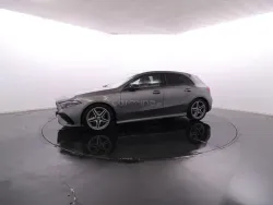 Mercedes Classe A A 180 A180 d AMG Advanced Plus Cx. Aut. GPS / Vidros Escurecidos / Teto Panoramico / JLL