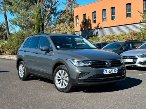 Volkswagen Tiguan Life Business 2.0 TDI 150 DSG7 – 1ère Main - Pack attelage électrique – Suivi Volkswagen complet – Véhicule en stock