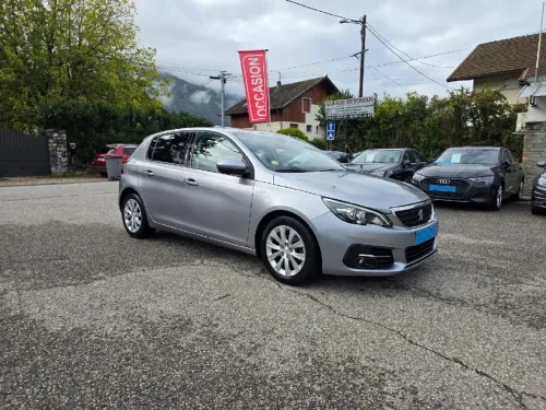 Peugeot 308 2020 BlueHDi 100cv Style Carplay