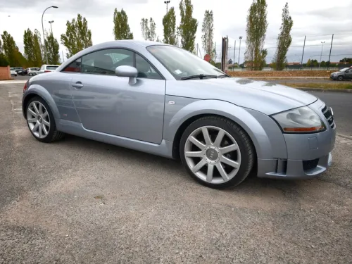 TT 1.8 T 225 cv S LINE QUATTRO