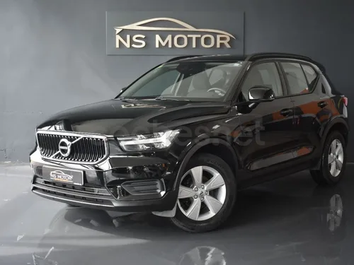 VOLVO XC40 2.0 D3