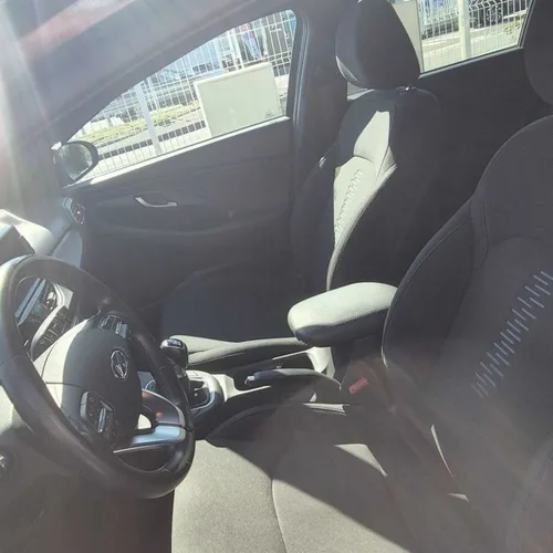 Hyundai i30 Edition navi