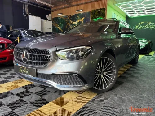 Mercedes-Benz E 220 2.0 220 D 195 AVANTGARDE LINE 9G-TRONIC I CARPLAY - TOIT OUVRANT