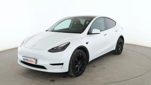 Tesla Model Y Standard Range