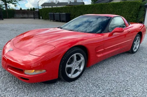 Chevrolet corvette c5 – 50th anniversary – 5.7 v8 – 350 ch – bvm – 45.000 km – 2003