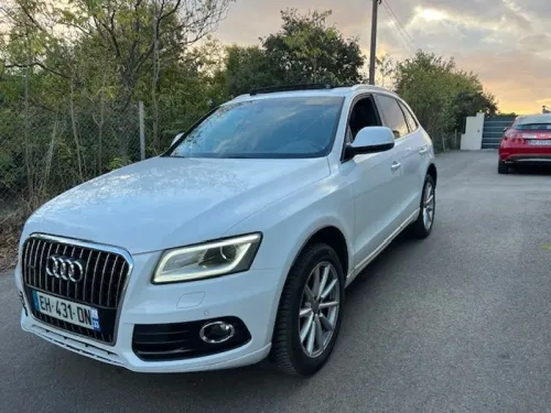 Audi q5 quattro 2.0 td 190 clean diesel avus s-tronic 7 / toit ouvrant