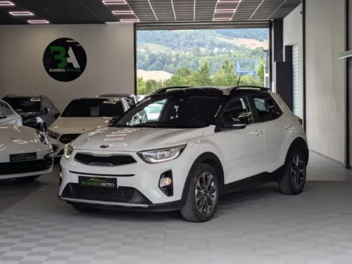 KIA STONIC 1.0 T-GDi 120cv Launch Edition / GPS / CarPlay / Camera