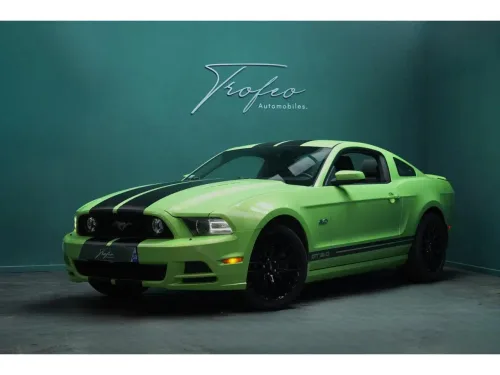 Ford Mustang GT 5.0 V8 420 cv - Vert pomme métallisée