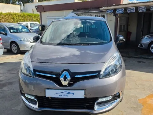 Renault Megane SCENIC 1.6 130ch Bose