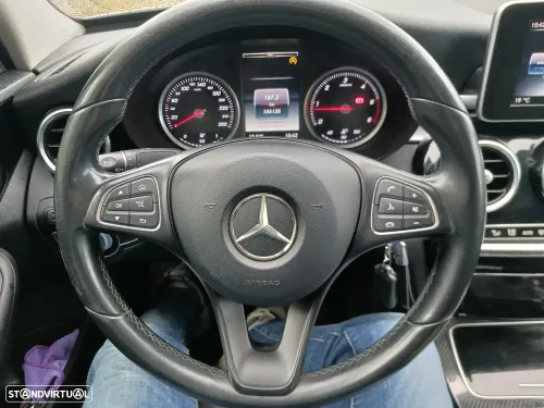 Mercedes-Benz C 220