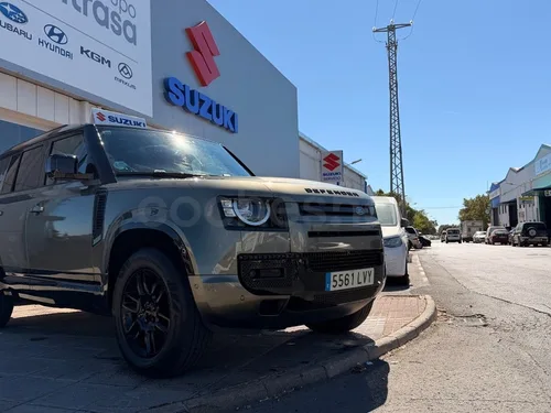 LAND-ROVER Defender 3.0 D200 XDynamic SE 110 Auto 4WD MHEV