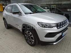 JEEP Compass 1.3 Gse T4 Limited MT FWD