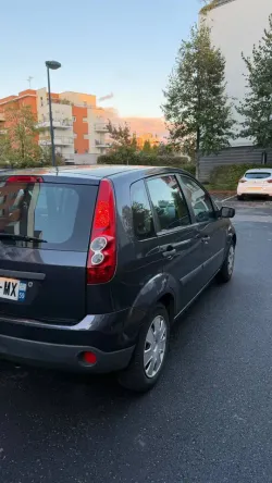 Ford Fiesta Fiesta 1.3i Ambiente