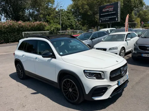 Mercedes benz glb 200 d amg line
