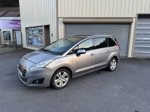Peugeot 5008 7 Places
