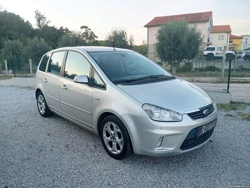 Ford C-Max Titanium