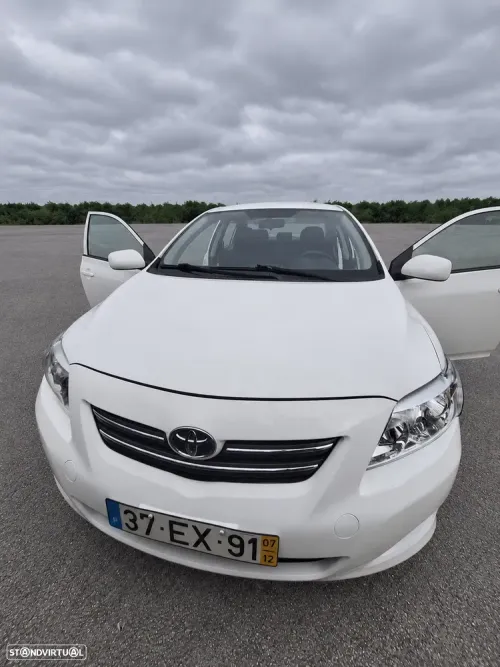 Toyota Corolla 1.4 D-4D Premium Plus