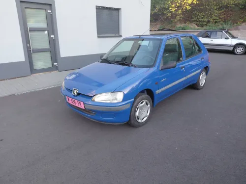 Peugeot 106 106 XR