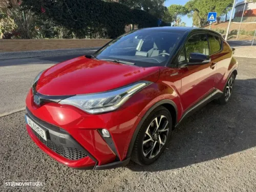 Toyota C-HR 1.8 Hybrid Square Collection