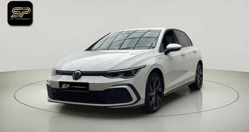 Volkswagen Golf GTE 245 CH * DSG * ACC * GPS * ATTELAGE * SIÈGES CHAUFFANTS