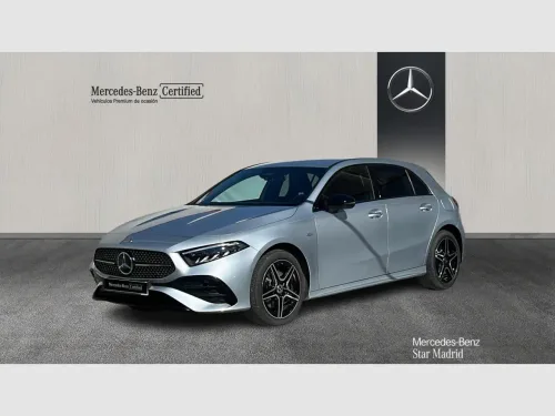 Mercedes-Benz A 250 e con tecnología híbrida EQ
