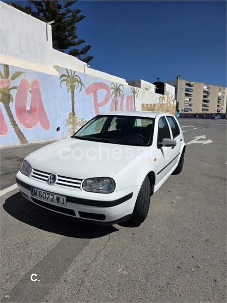 VOLKSWAGEN Golf 1.4 CL
