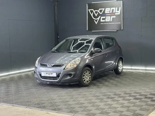 Hyundai i20 1.4 CRDi 75 ch Pack Sensation 5p