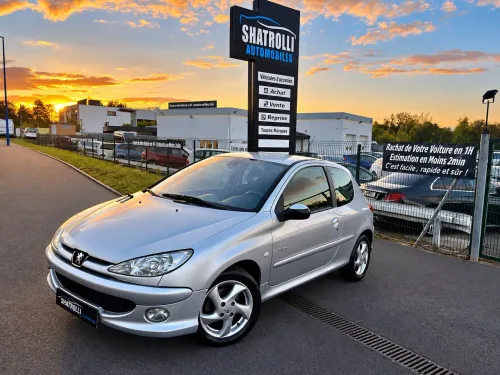 Peugeot 206 1.4 16v 90ch 5ch Quiksilver 3Portes 5Places ClimAuto 1490€