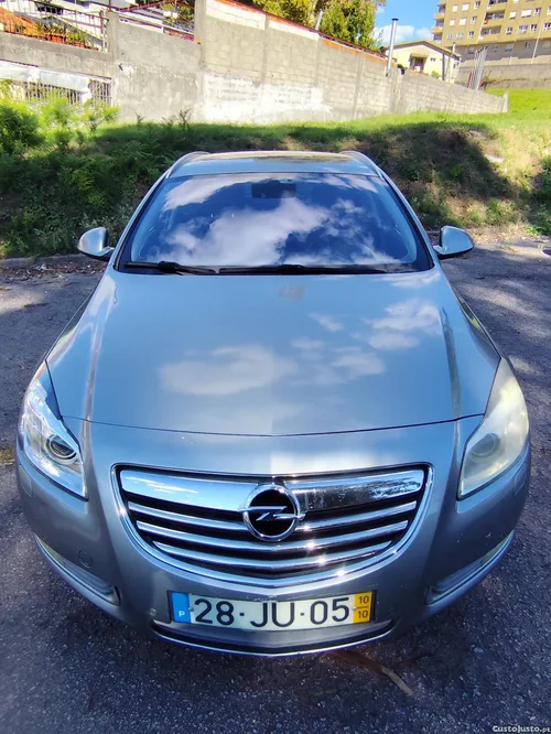 Opel Insignia 2.0 130 cavalos
