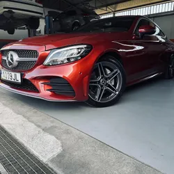 Mercedes-Benz C 200 FULL AMG