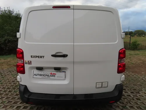 Peugeot Expert Standard 1.5 HDi 16V Fourgon moyen 102Cv