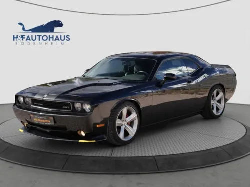 Dodge Challenger 6.1 V8 SRT-8