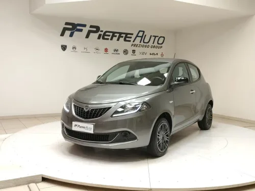 Lancia Ypsilon 3ª serie - Ypsilon 1.0 FireFly 5 porte S&S Hybrid