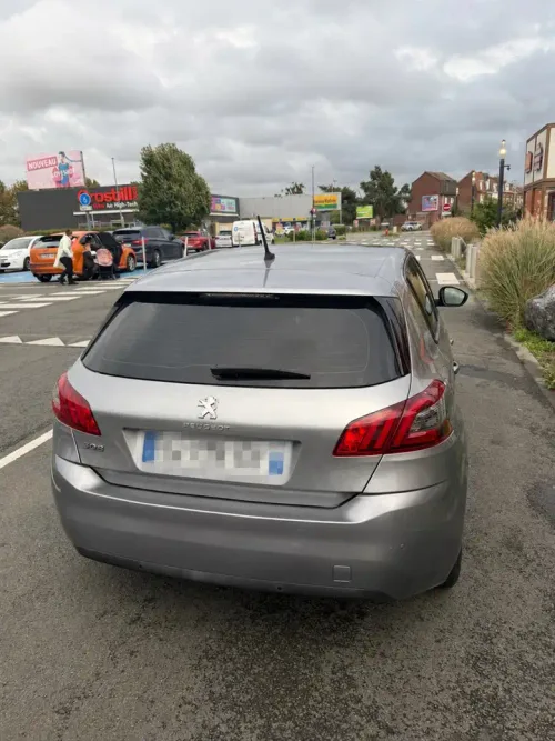 Peugeot 308 BlueHDi 130ch S&S BVM6 Active