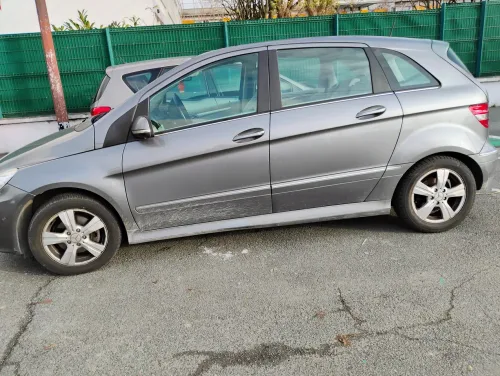 Mercedes-Benz B 180 Avant-garde Rapport HISTOVEC 2025 ,toit ouvrant