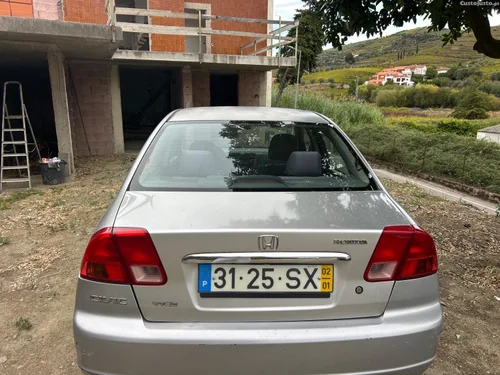 Honda Civic 4Dr (Es5)