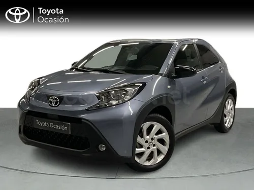 TOYOTA Aygo X Cross 1.0 VVTI Play