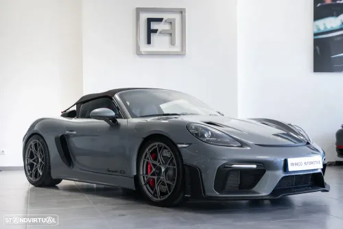 Porsche 718 Spyder RS