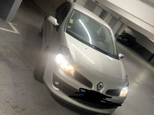 Renault Clio Clio 1.4 16V 100 Authentique