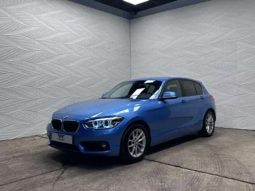 BMW 118 i*NAVI*SEASIDE-BLUE*SPORTZTLS*KEYLESS*ZTLVRW.*