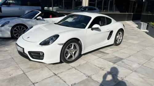 Porsche 718 Cayman