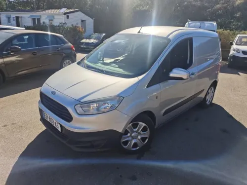 Ford Transit COURIER FGN 1.5 TDCI 75 TREND