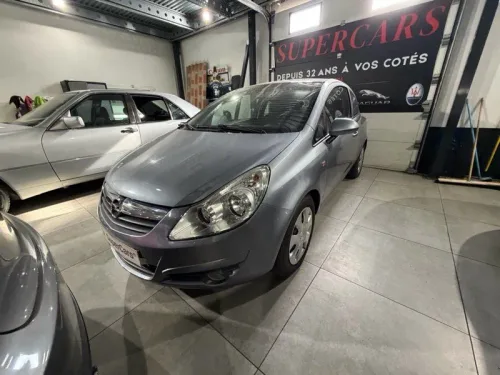 Opel Corsa 1.2 80 CH Essentia