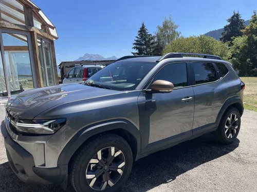 Dacia Duster Hybrid 140 4x2 Extreme