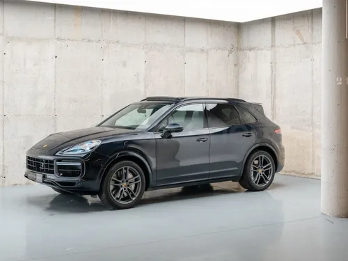 PORSCHE Cayenne Turbo