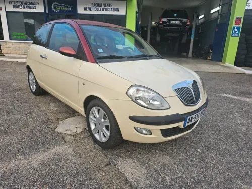 LANCIA YPSILON 1.2 Essence