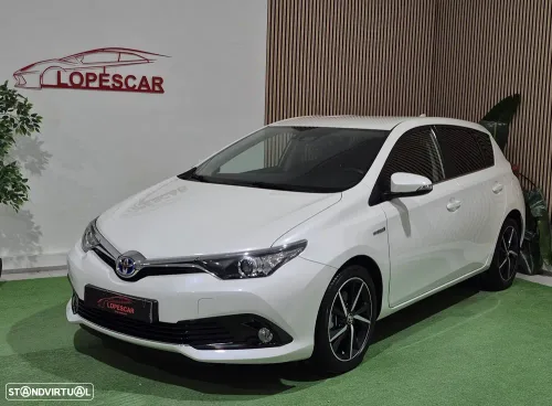 Toyota Auris 1.8 HSD Comfort +P.Techno+P.Sport