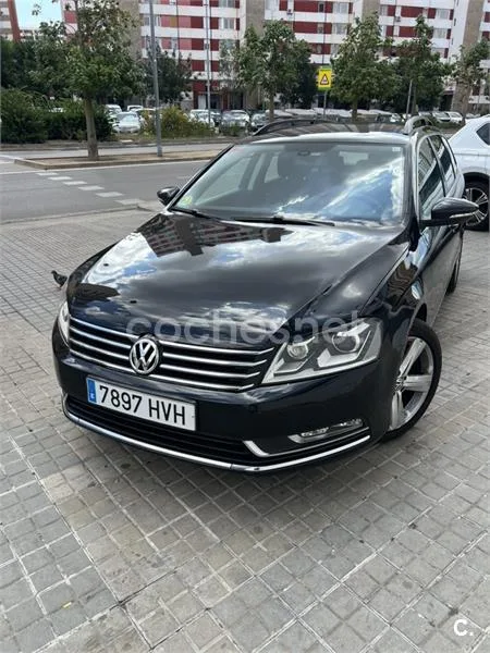 VOLKSWAGEN Passat Variant 2.0 TDI 140 DSG Exclusive BMT