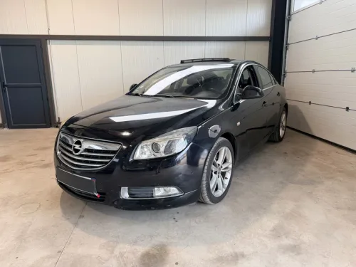 OPEL INSIGNA 2.8 i V6 260 CV 4X4 PACK COSMO - TOIT OUVRANT