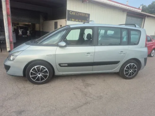 Espace 4 dci expression 2.2L 150c 7 places 2004v